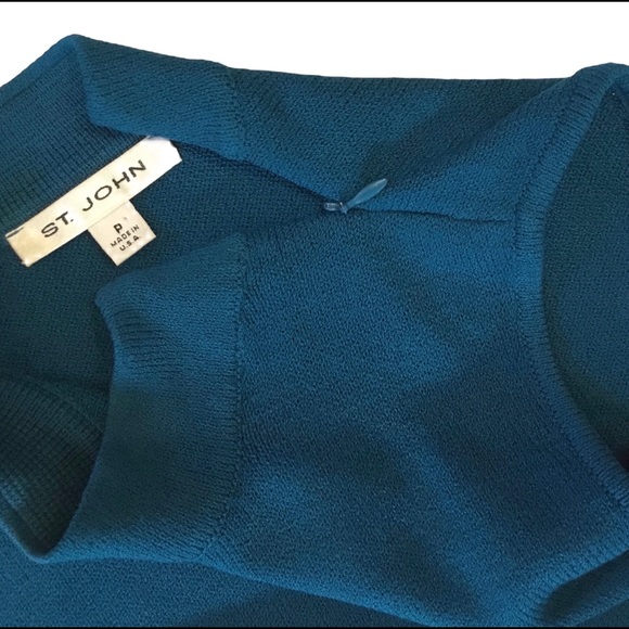 St. John Knit Sleeveless Cropped Mock T-neck. Sz P - Picture 3 of 5